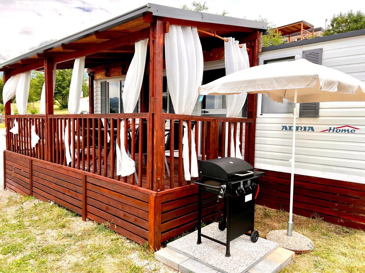 Mobile Home Nebo Luxus Klenovica Bagian luar foto